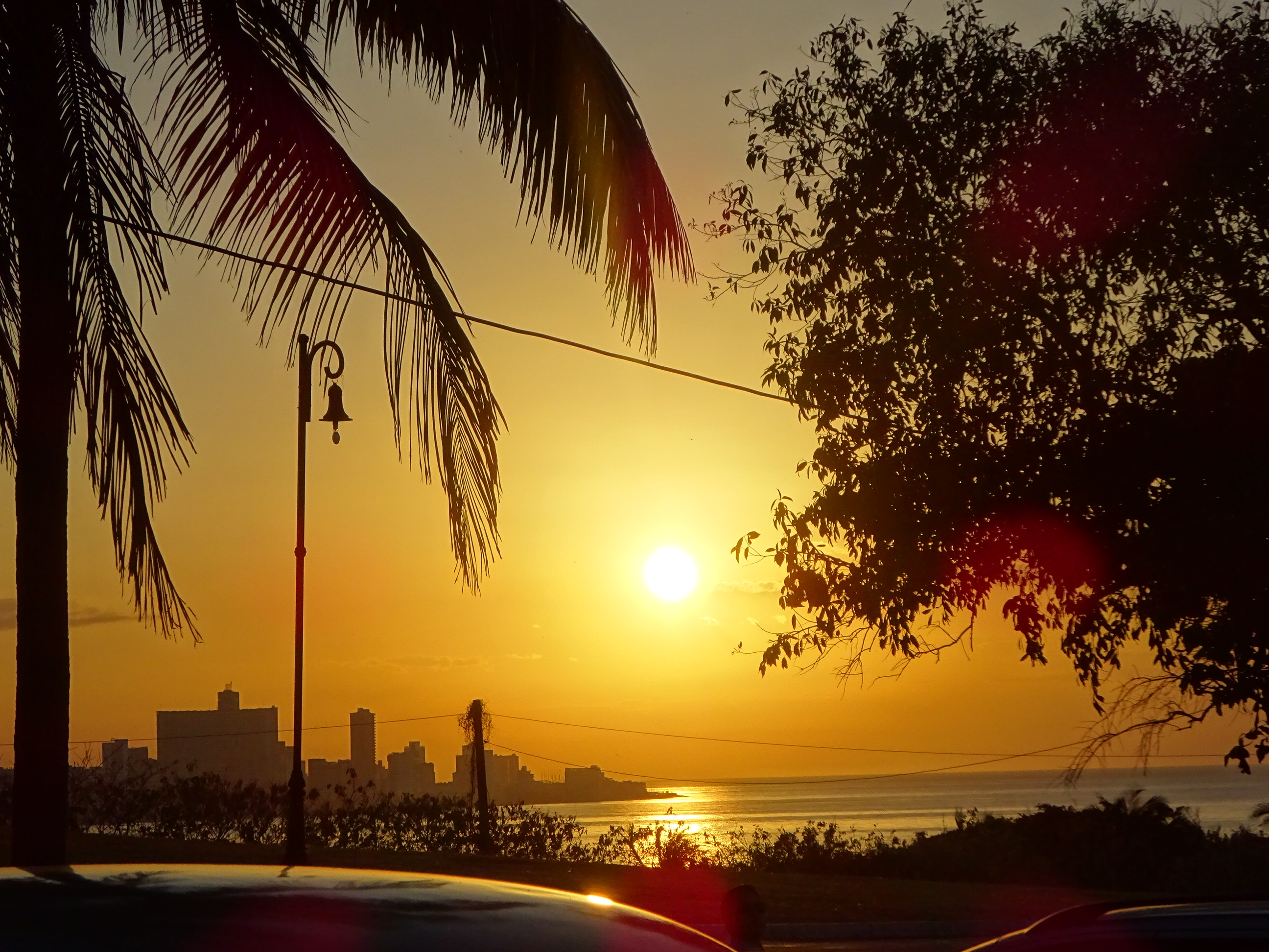 Sunset in Havana watching from El Moro 